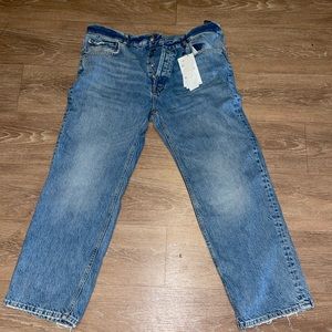Brand new “ the relaxed boyfriend “ jeans zara